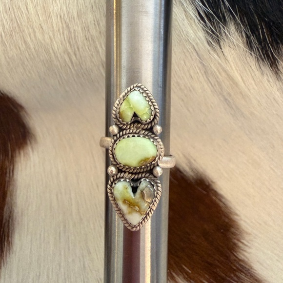 ❤️ Palomino Variscite Navajo 3 Stone Heart Brushed Sterling 925 Adjustable Ring - Picture 9 of 13